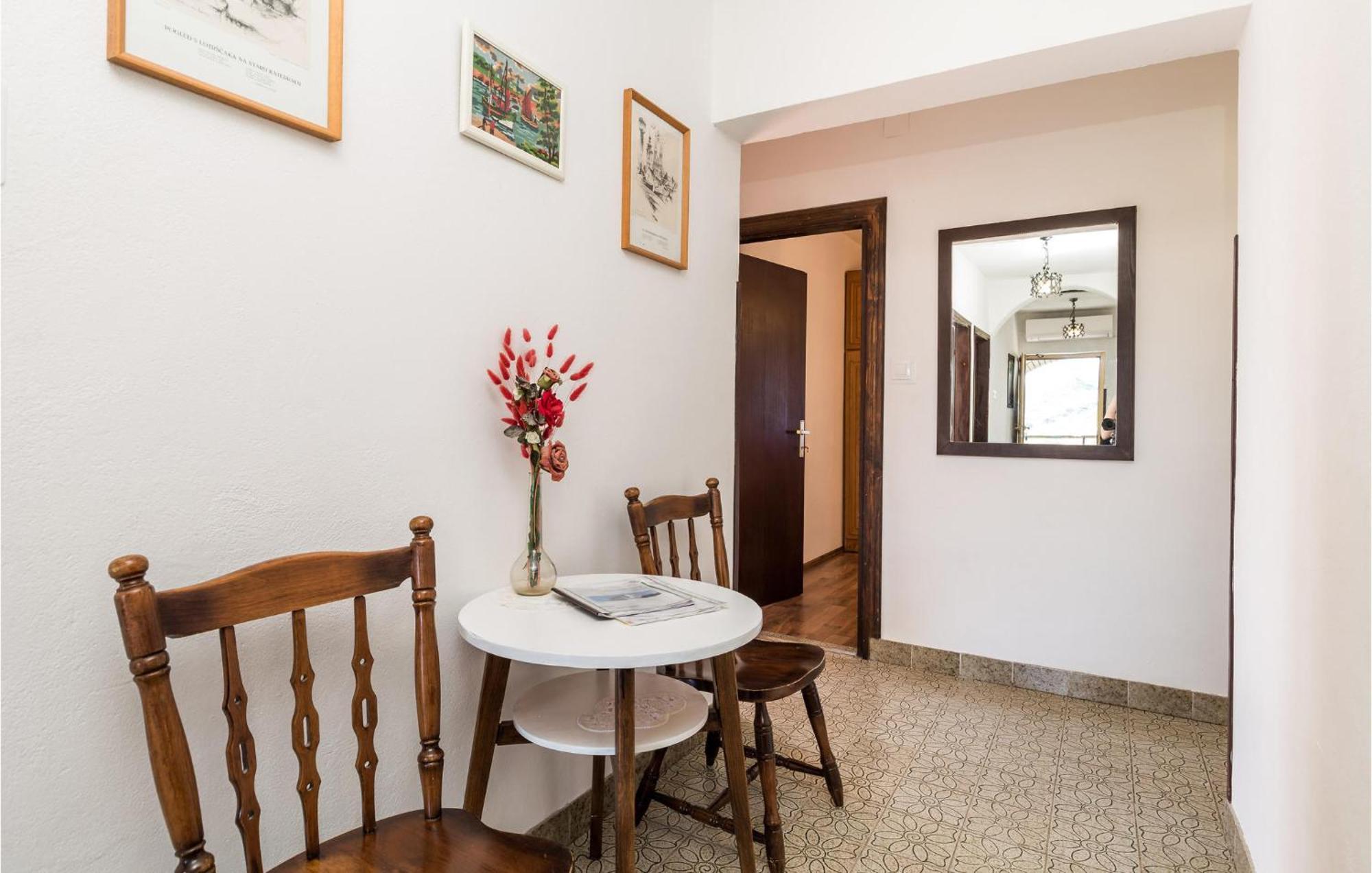 4 Bedroom Awesome Apartment In سفيتي يوراي المظهر الخارجي الصورة